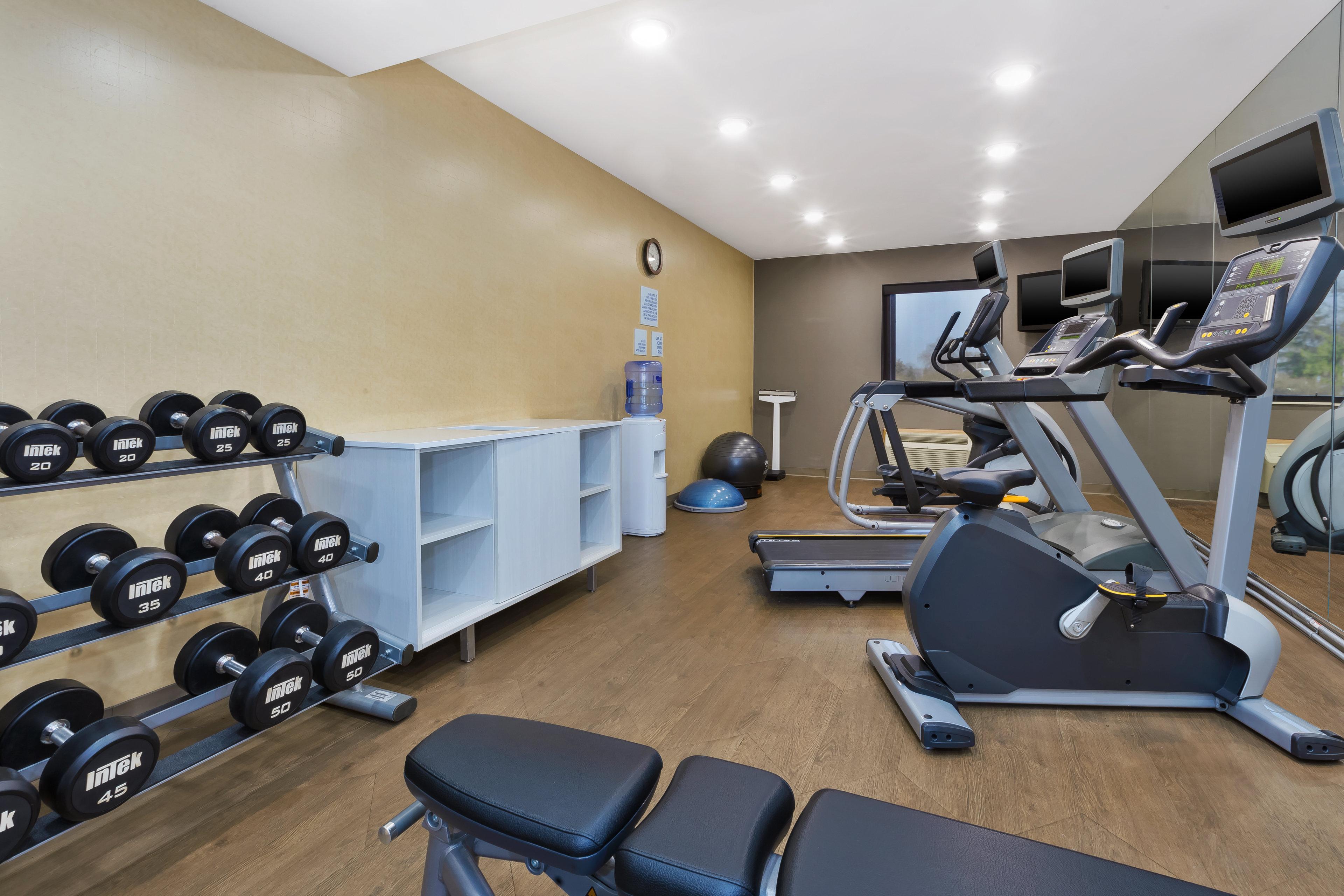 Holiday Inn Express Detroit-Warren/General Motors Technology Center By Ihg Ngoại thất bức ảnh